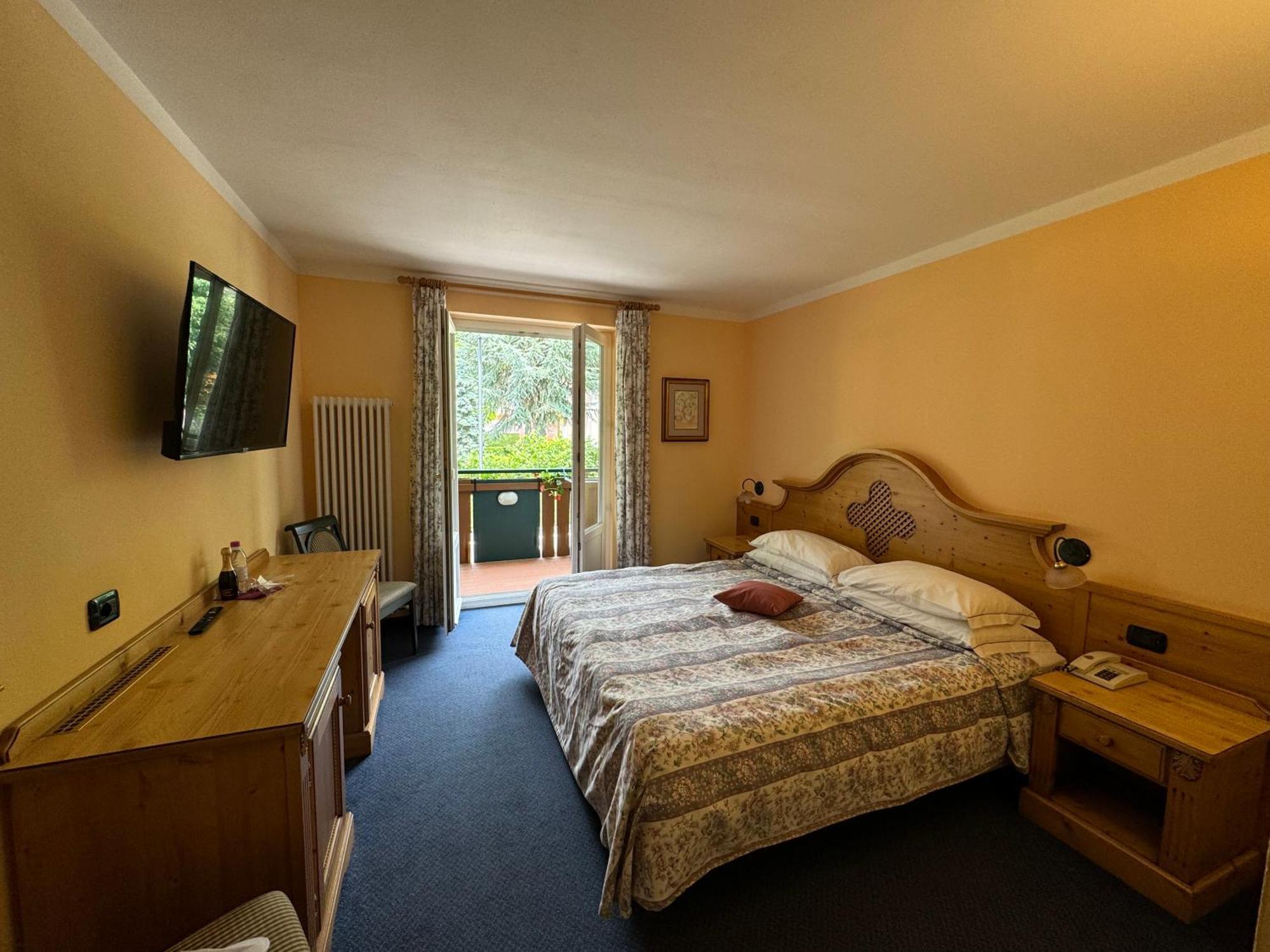 Garden Hotel Bellariva Molveno Szoba fotó